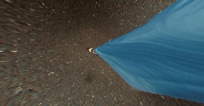 See? Robin Williams now has bad depth perception! HA HA HA! BAD DEPTH PERCEPTION! Oh, will the hilarity never cease?