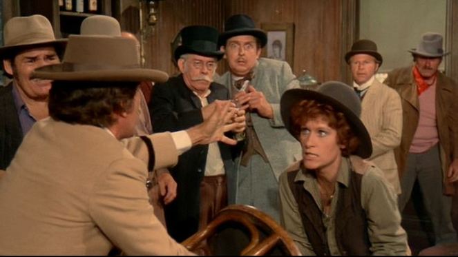 apple dumpling gang fight2