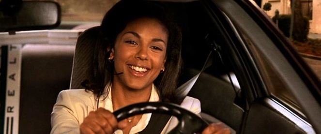 Another one of those Brits playing an American character. Doesn't really bother me, though.