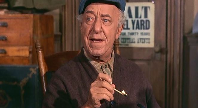 "Hey Ed, I know a man with a wooden leg named Smith." "What's the name of his other leg?"