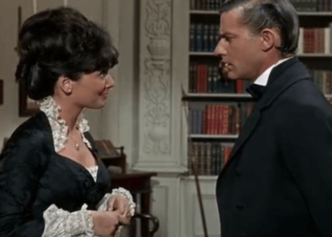 "Ma, she's making eyes at me!"